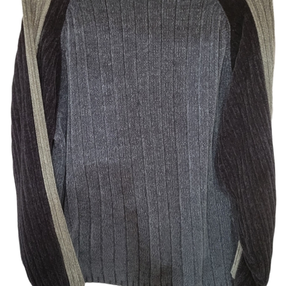 Nevada Sweater - Picture 3 of 4